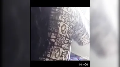 Aunty with out saree boob