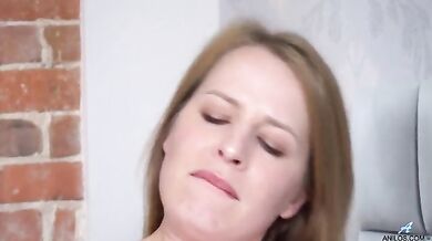 Plunging Cleavage