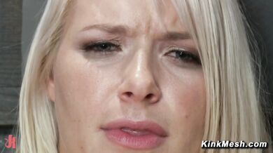 Aiden Starr Breaks Slave Anikka