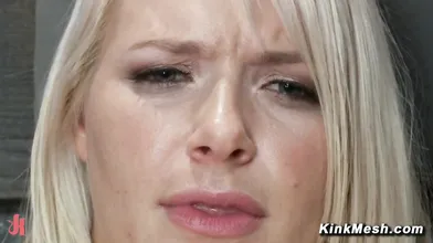 Aiden Starr Breaks Slave Anikka