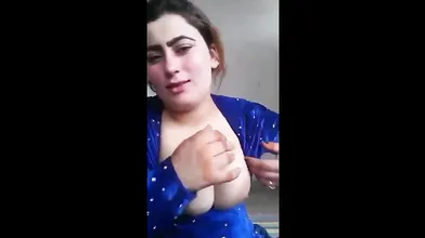 Muslim Milf Boobs Pressing Aur Sucking Sex