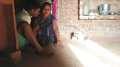 Beautiful Bihari Village Bhabhi Ki Chut Chudai Video