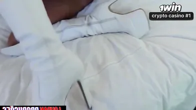 Sabrina Rabanne exibe seu corpo em cenas quentes de sexo ass-fuck e brinquedos e