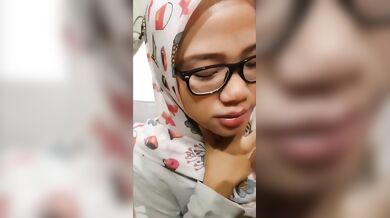 Ira Kena Crot Sperma ????????