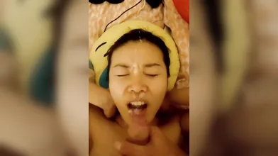 Santi Di Crot Sperma Gaya Tidur Terlentang Part 4