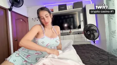 JENIFER PLAY - A rich morning man! I cum all over a fat meatpipe - Amazing XXX!