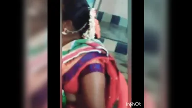 Lovely sarry bhabhi side boob navel