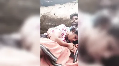 HInDIPP Mallu Couple Outdoor Blowjob