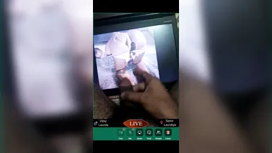 Security guard Billa cums while looking at Samir's upskirt