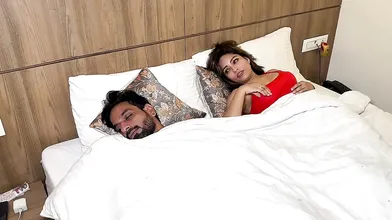 Morning Time Indian Horny Wife - Zoya Rathore