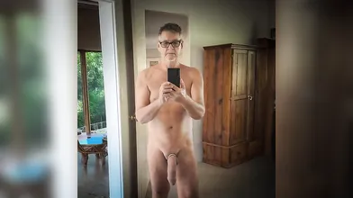 Ric walk flashing cock 3