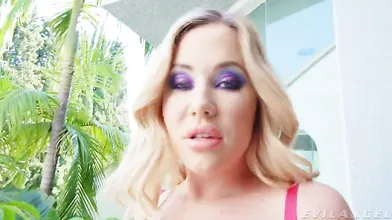 Savannah Bond: Oily Interracial Anal