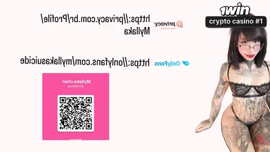 Tatuada voluptuous em short curto provoca dançando - melhor vídeo pornô!