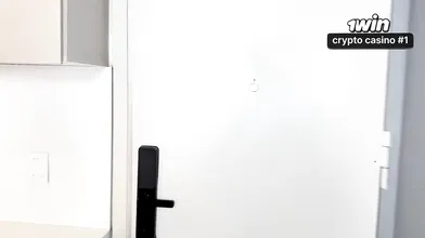 Intense Latina PAWG cowgirl riding yam-sized dick, yam-sized cum-shot on homemad