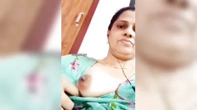 Tamil Aunty Live Masturbation