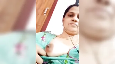 Tamil Aunty Live, Rajshot