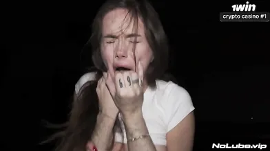 Her vag was stretched by his giant bone - wonderful gonzo