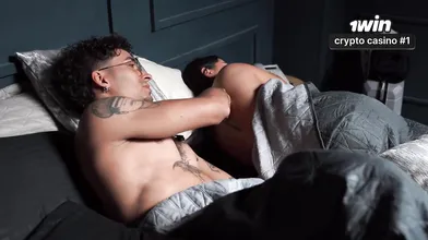 Big booty milf and her stepson plumb in bed, cumshot!