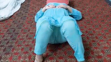 098 Hot Indian Maid