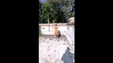 Slut Sucks In An Abandoned Pool