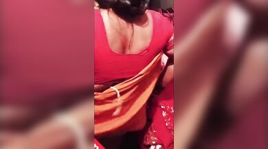 Bhabhi sex after dress change