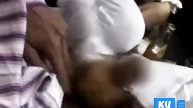 HInDIPP Car Sex With Cute Girl