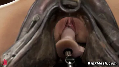 Hot Babe Fucked By Fuckzilla Machine