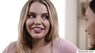 Fucking my hot friend using new strap on