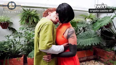 Velma and the ghost solve the mystery! La Rola's XXX porn is the best!