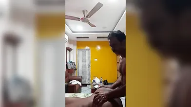 BanGLa Sexy House Wife Sex Debor Prokriya Sex