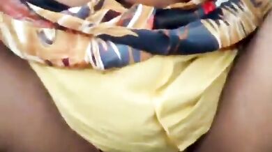 Hindi PublicPlace Field Aunty