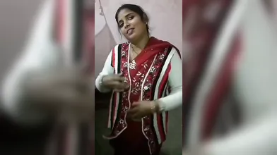 Gouthami reddy manthena removing saree blouse & showing boobs pussy fucking hard