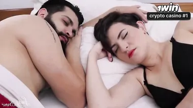 Experimento anal invasion em three com Lady Snow e Candy Crush Brasil em ação ha