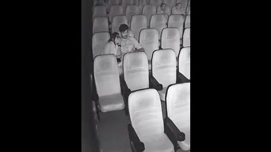 GirlFriend Blowjob In Cinema Hall