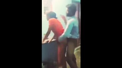 Dost Ki Biwi Akeli Mil Gayi