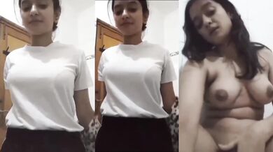 Indian Girl Showing Fully Nude Rubbing Her Pussy