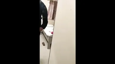 Noida Girlfriend Ki Big Boobs Pressing Hotel Sex