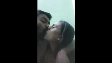 Devar Bhabhi Hot Kissing Sex Mms Ghar Me Chodan Masti Ki