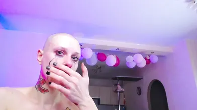 Teen Take Big Dildo On Deep Throat Webcam Show