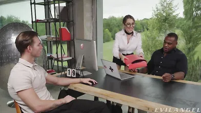 SAFIRA YAKKUZA Office DP Threesome