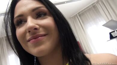 Jessica's Anal Casting Couch Three-Way