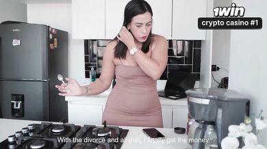 Hot mummy plumbs cherry nerd for online help. Kylei Ellish and Pipe Boy boink XX
