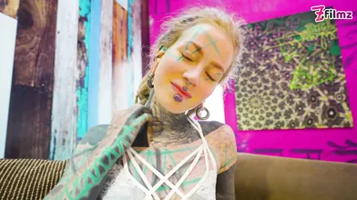 Tattooed ANAL Queen In White Lingerie And High Heels Masturbating