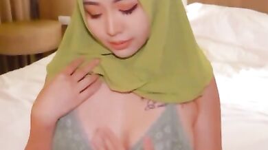 Hijab Asian Women