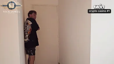 Hot dark-haired stepsis Emilyfoxxxx wears chubby latina panties, hook-up machine