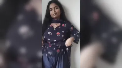 Gouthami reddy manthena recording self video removing dress showing white bra bo