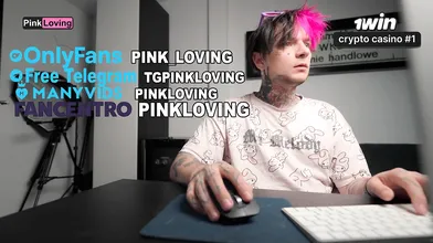 Stepbro pokes horny nymph's wet muff on onanism table.