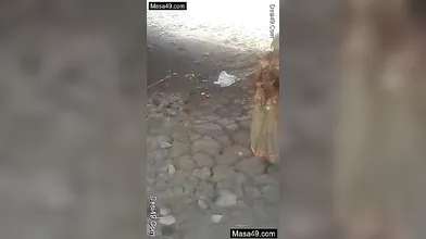 Desi Couples Caught By Village Peoples - Village Outdoor