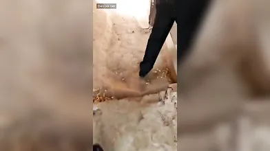 Desi Couples Caught By Security