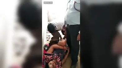 Desi Couples Caught By Security